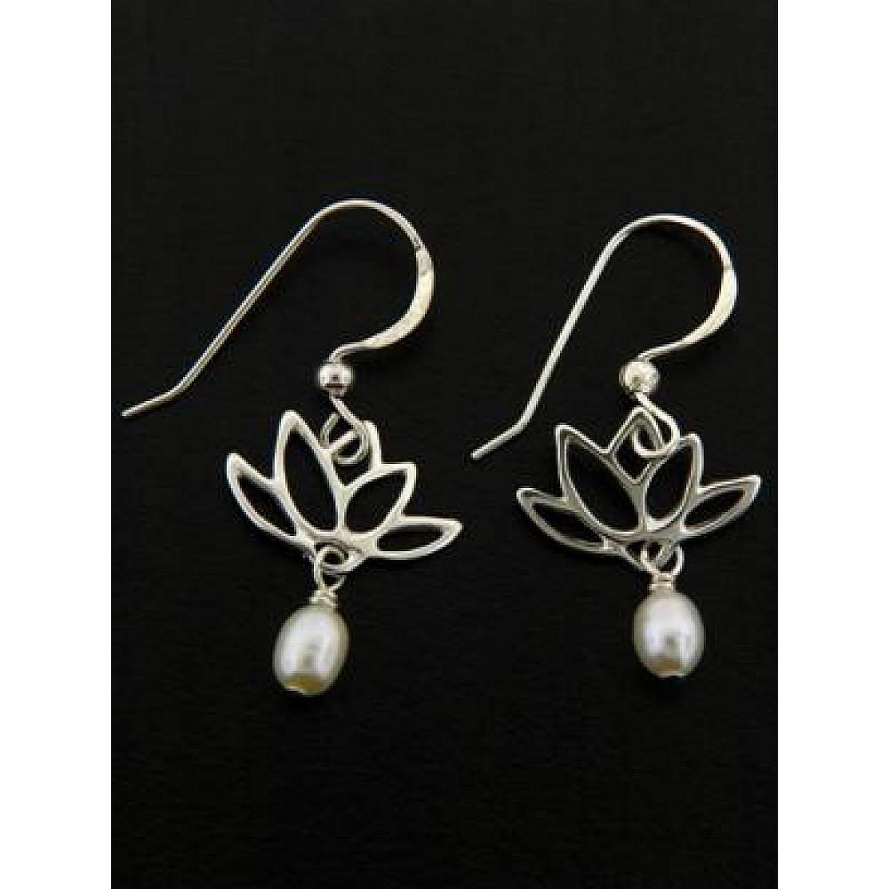 Pearl Lotus Blooms Earring - White